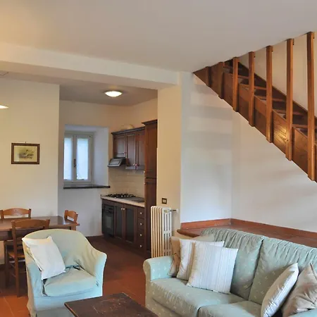 Montecasciano Rosa Apartment *