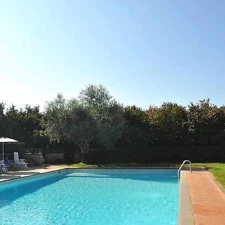 Montecasciano Rosa Apartment Capranica